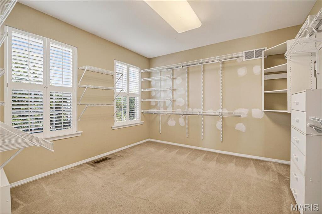 612 Thornridge Drive Property Photo 40