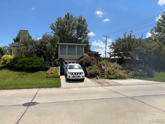 644 Morris Avenue Property Photo 4