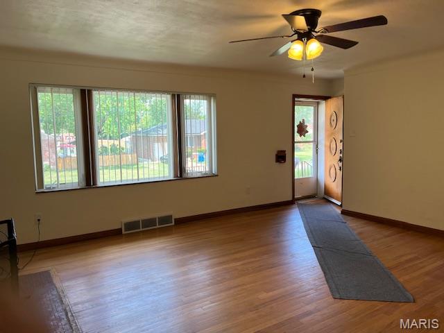 644 Morris Avenue Property Photo 8