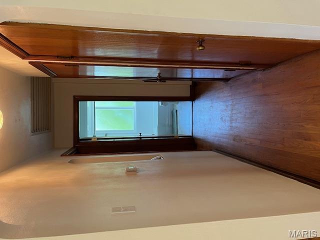 644 Morris Avenue Property Photo 10