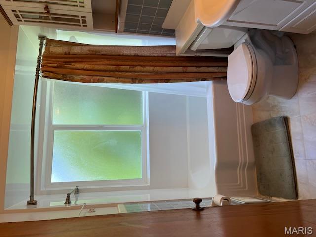 644 Morris Avenue Property Photo 11