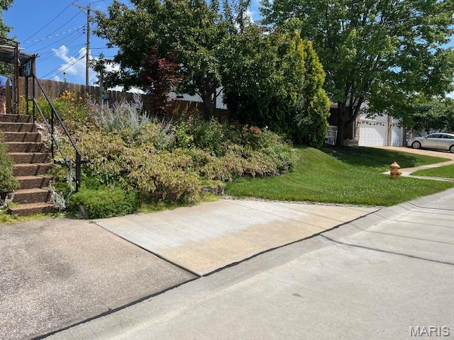 644 Morris Avenue Property Photo 38