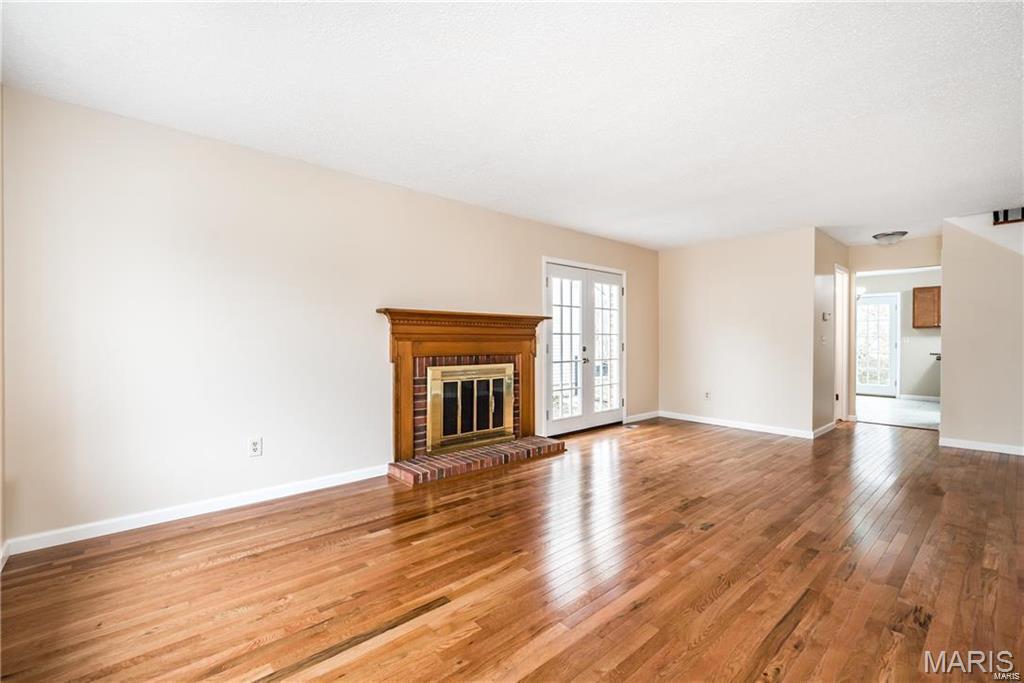 1369 Nykiel Court Property Photo 8