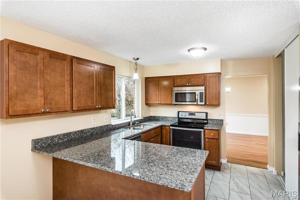 1369 Nykiel Court Property Photo 11