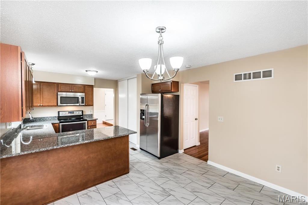 1369 Nykiel Court Property Photo 12
