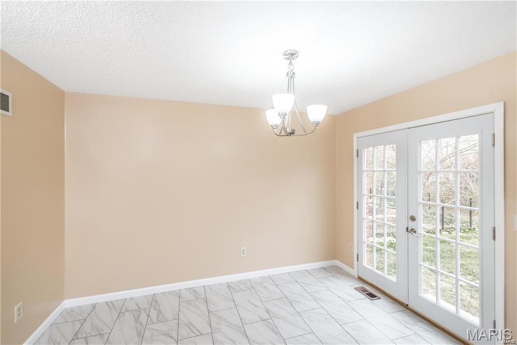 1369 Nykiel Court Property Photo 14