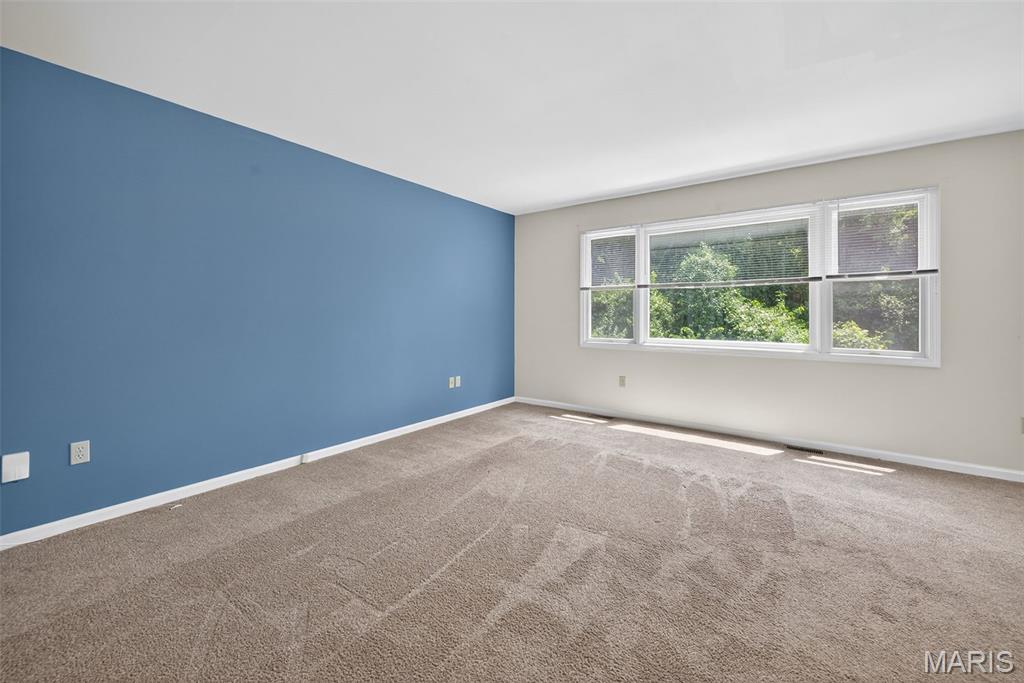 12282 Thomas Patrick Court Property Photo 8