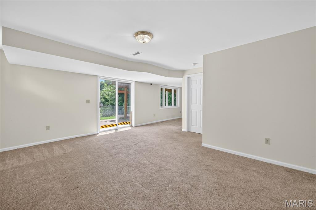 12282 Thomas Patrick Court Property Photo 27