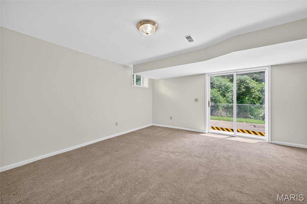 12282 Thomas Patrick Court Property Photo 28