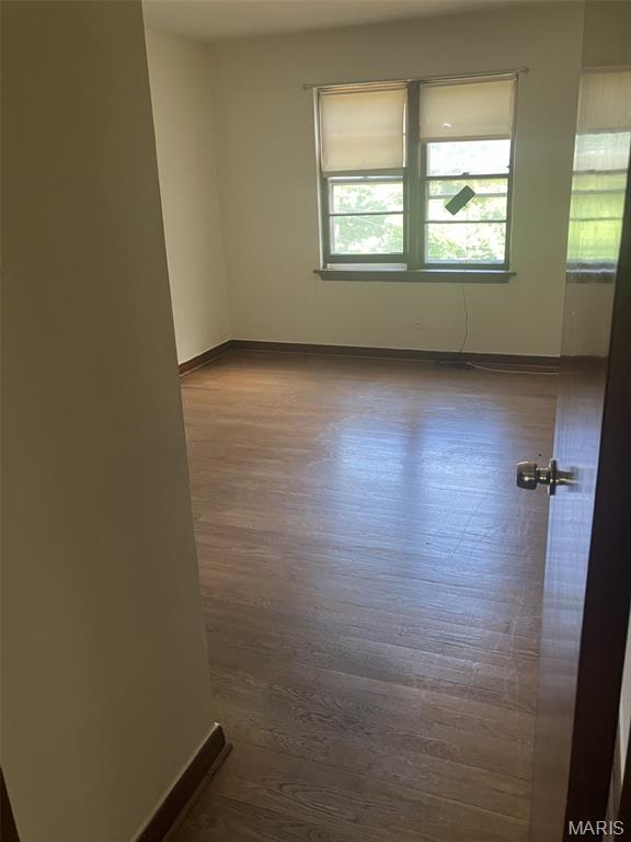 1146 Moorlands Property Photo 8