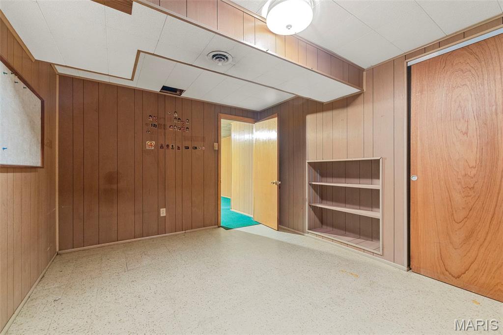 1960 David Drive Property Photo 20