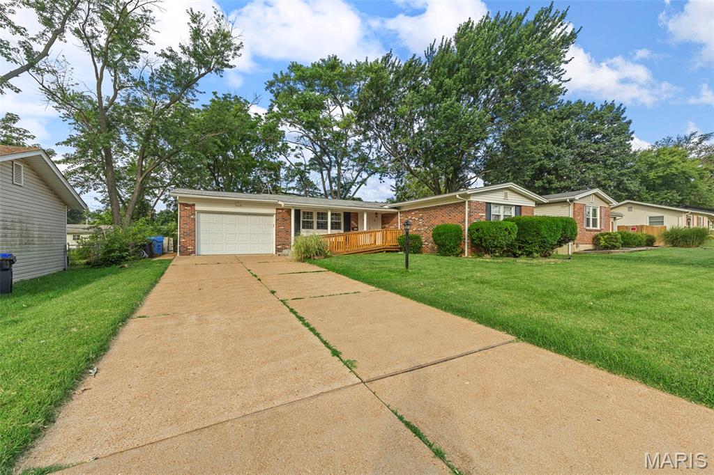 1960 David Drive Property Photo 23