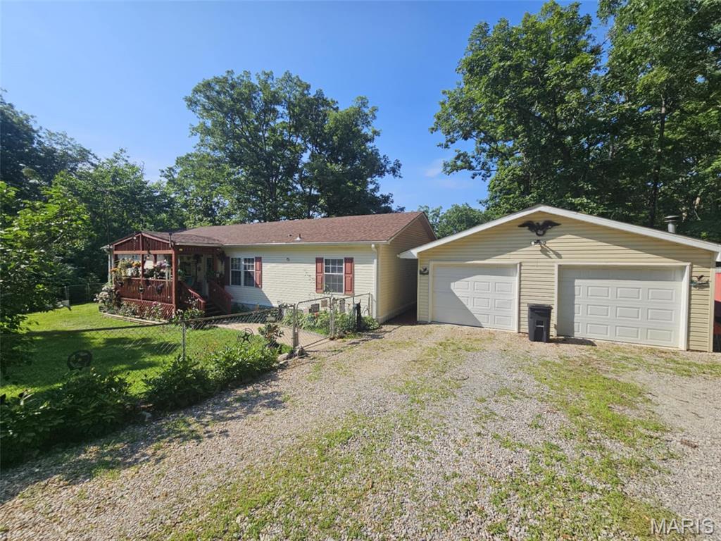 9364 Sioux Trail Property Photo 1