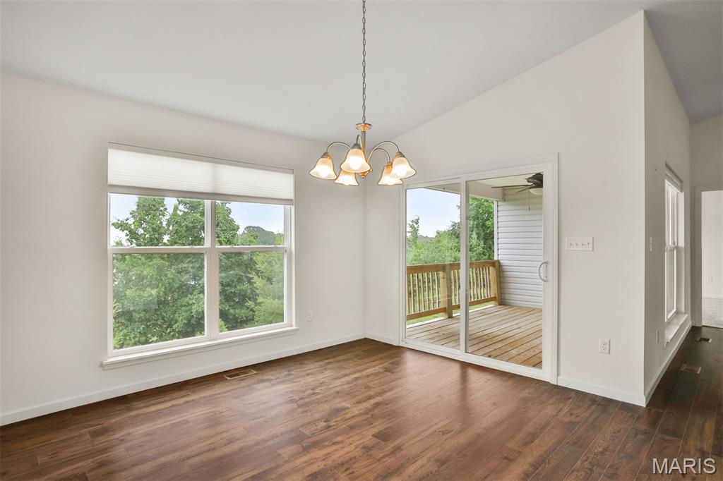2904 Sierra View Court Property Photo 19