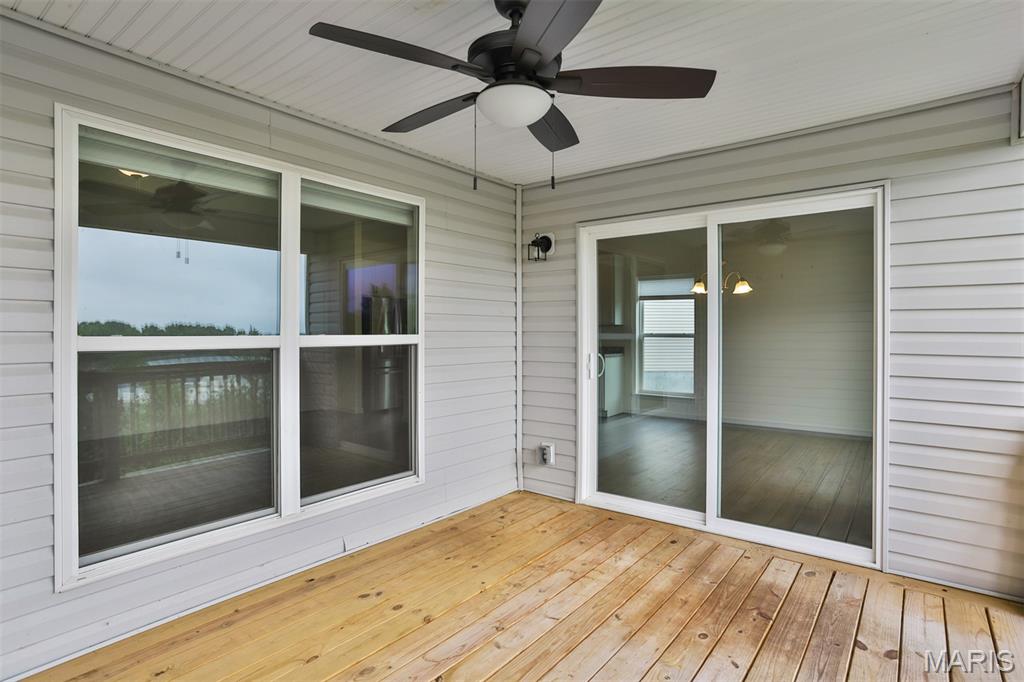 2904 Sierra View Court Property Photo 23