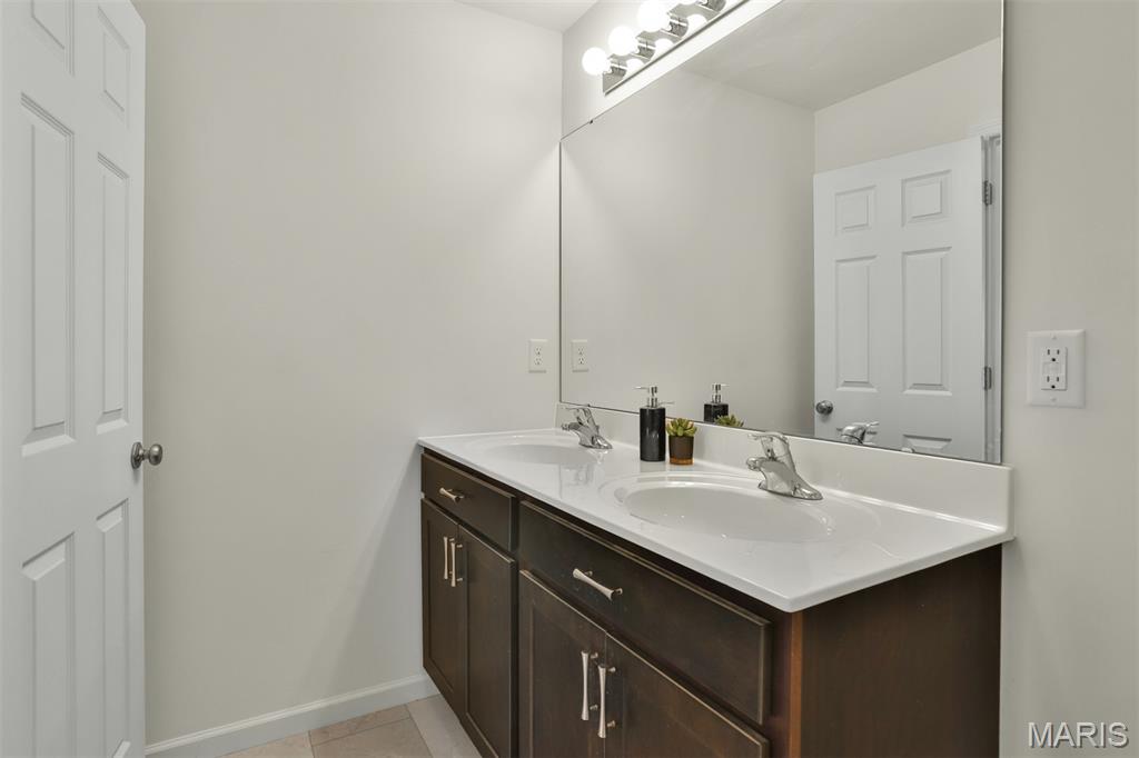 2904 Sierra View Court Property Photo 31