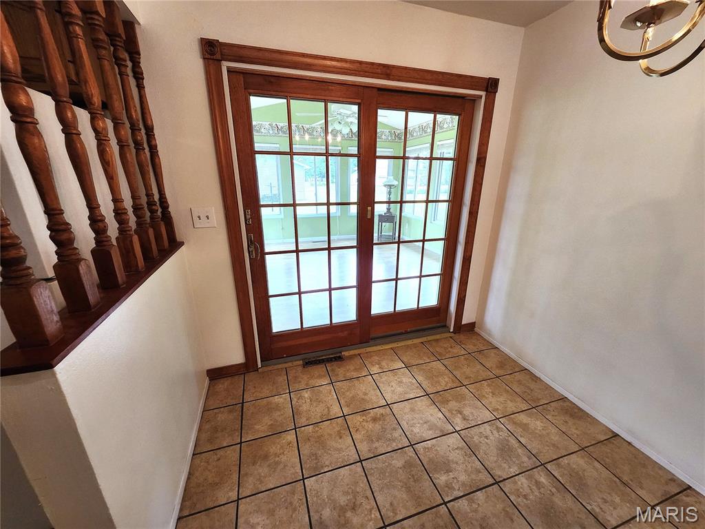 7 Robin Court Property Photo 28