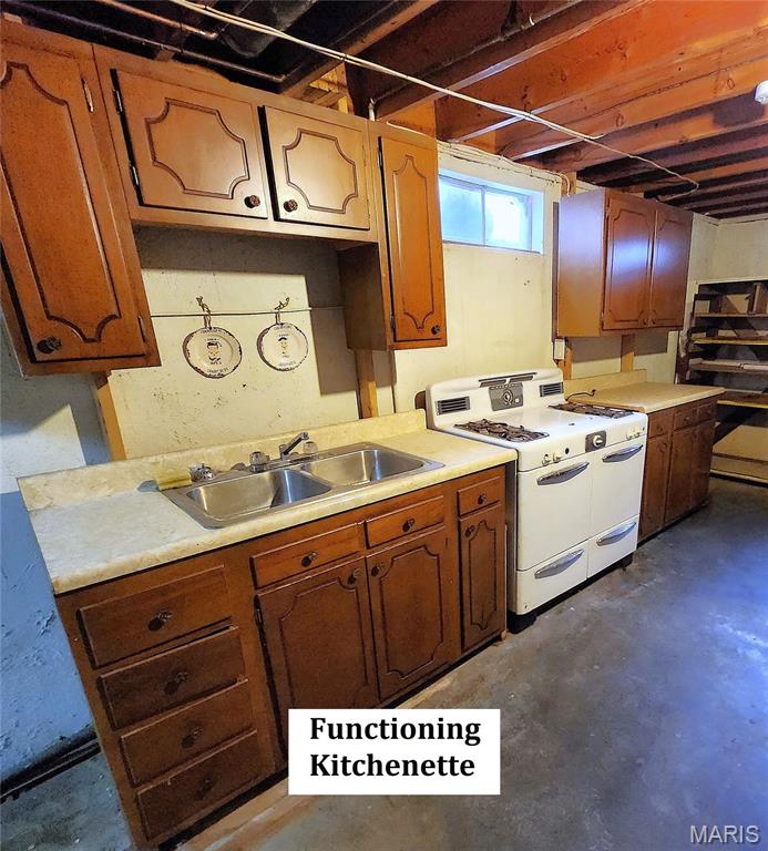 7 Robin Court Property Photo 47