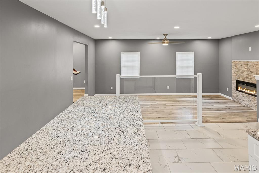 10 Fox Meadow Lane Property Photo 11