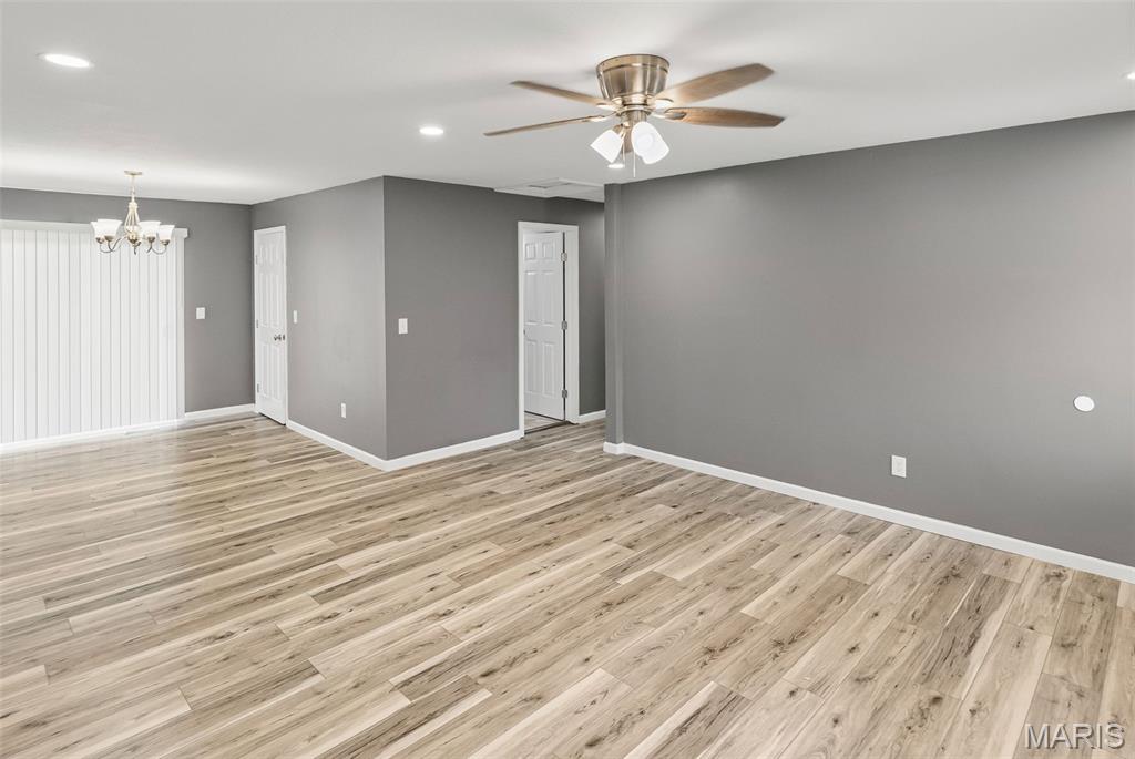 10 Fox Meadow Lane Property Photo 19