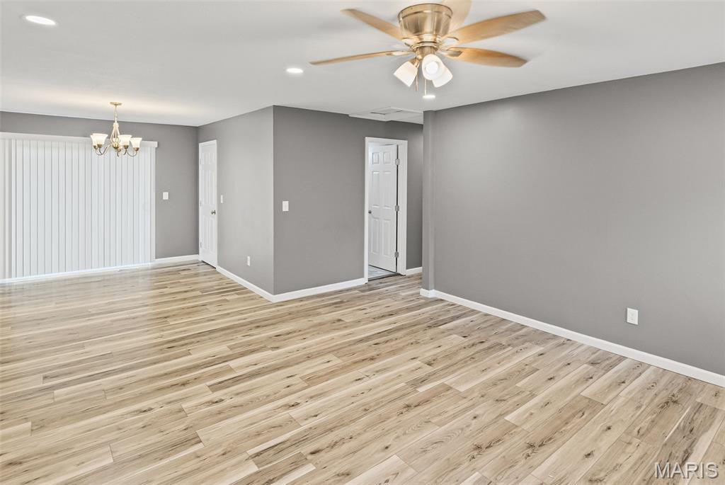 10 Fox Meadow Lane Property Photo 20