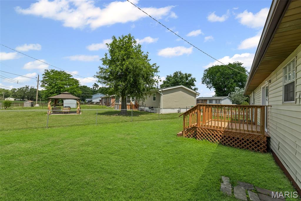 10 Fox Meadow Lane Property Photo 40