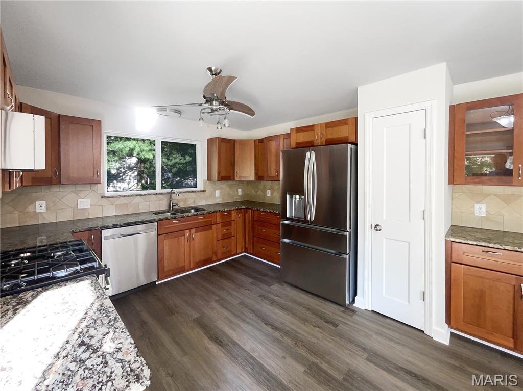 641 Emerald Meadows Court Property Photo 6