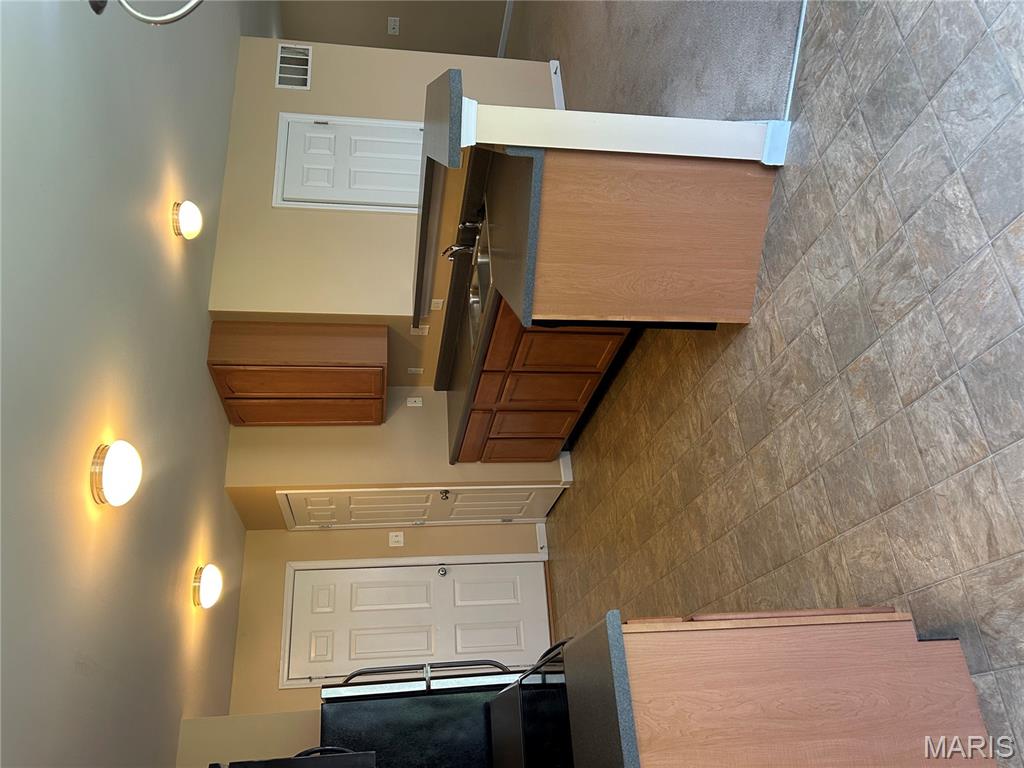 1411 Bodmin Court Property Photo 9