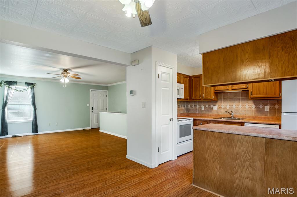 1059 Hidden Ridge Trail Property Photo 17