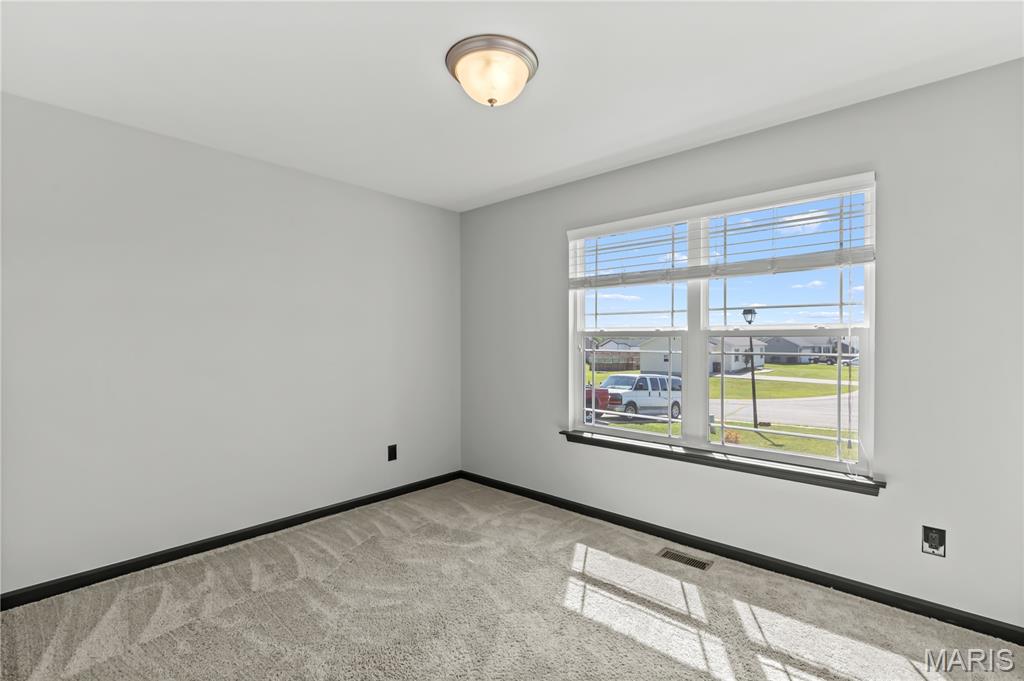 111 Rivers Edge Drive Property Photo 18
