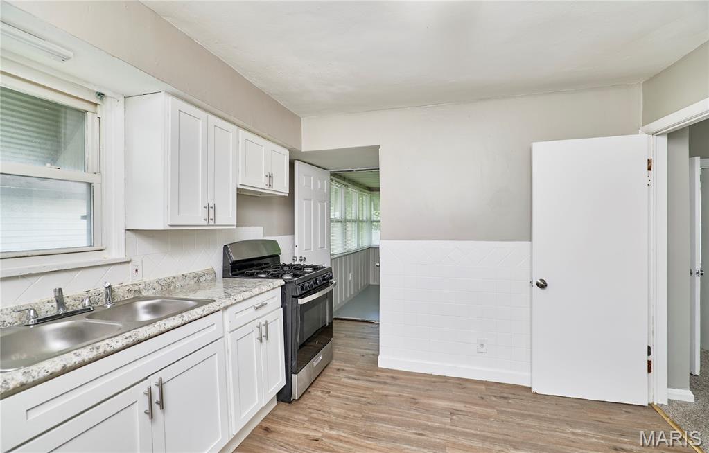 8447 Kempland Place Property Photo 6