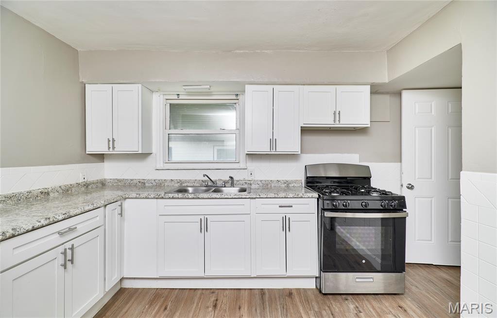 8447 Kempland Place Property Photo 8
