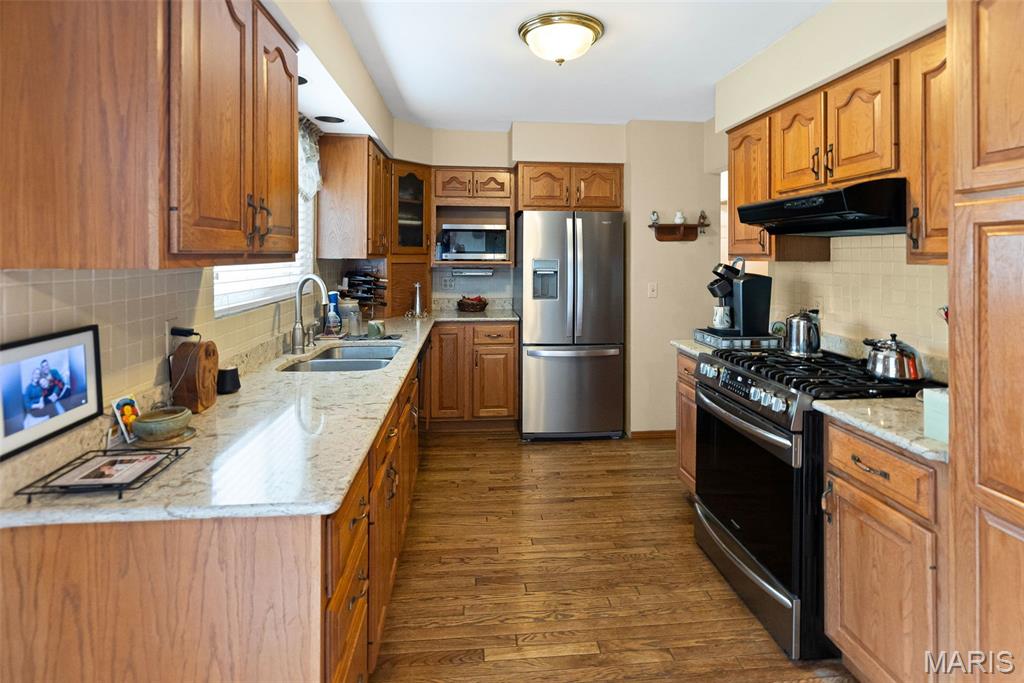 3200 Ridgeway Avenue Property Photo 22