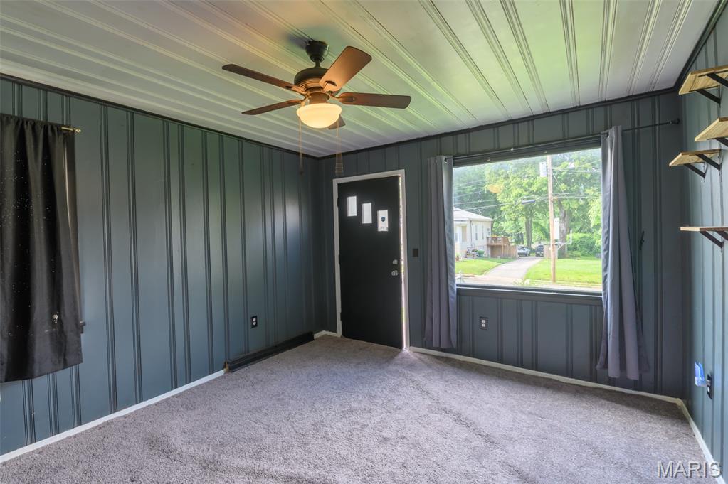 2815 Brown Street Property Photo 2