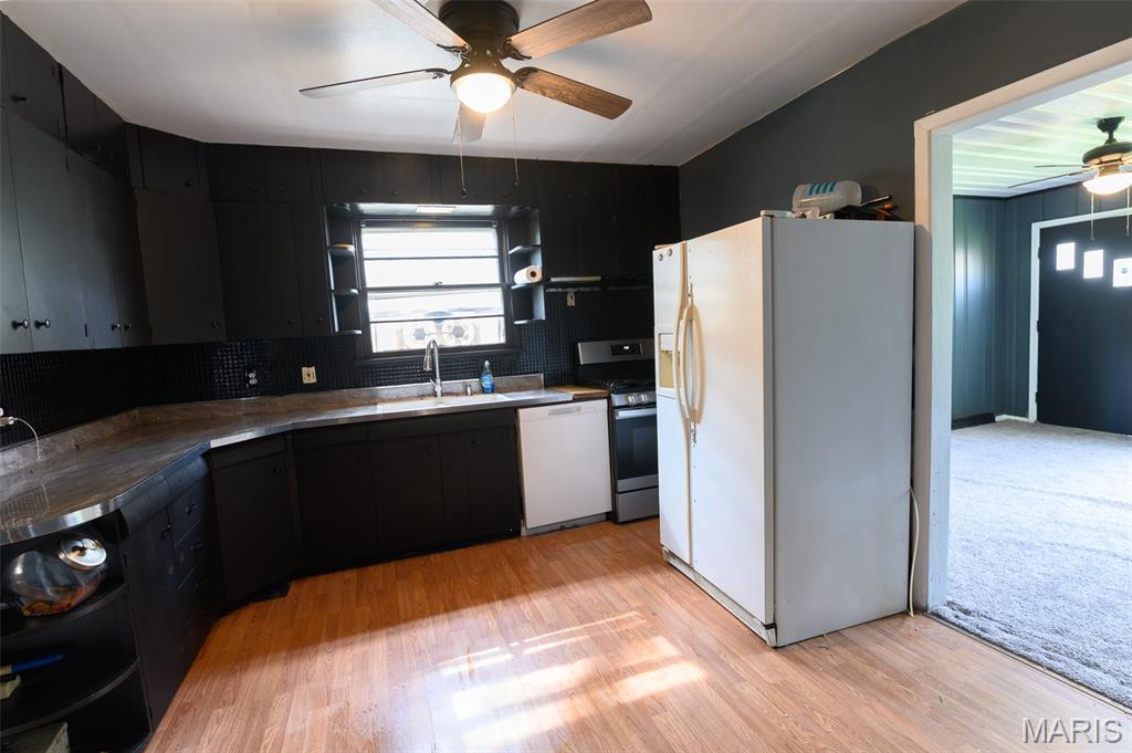 2815 Brown Street Property Photo 5