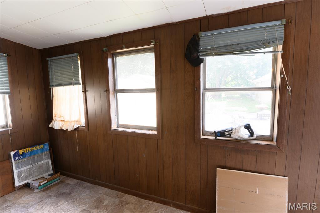 2815 Brown Street Property Photo 14