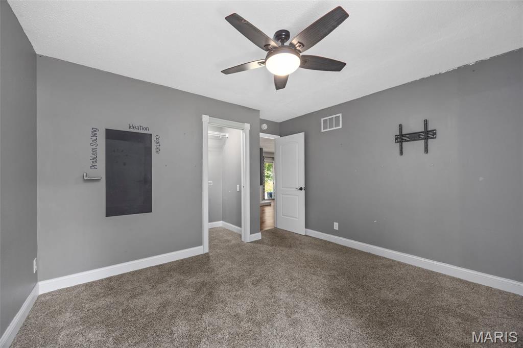 12194 Nettlewood Court Property Photo 25