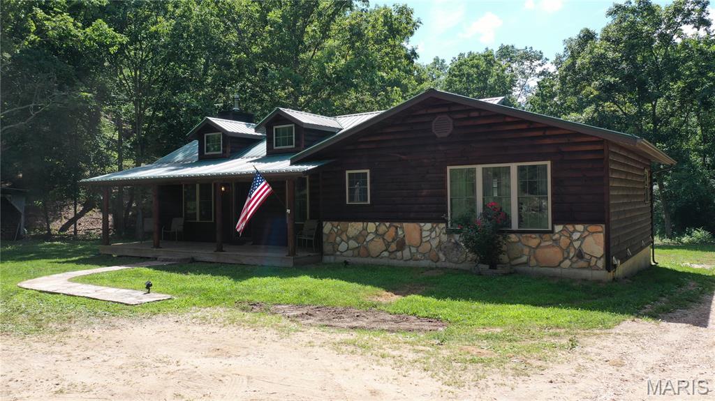 140 County Road 5700 Property Photo 1
