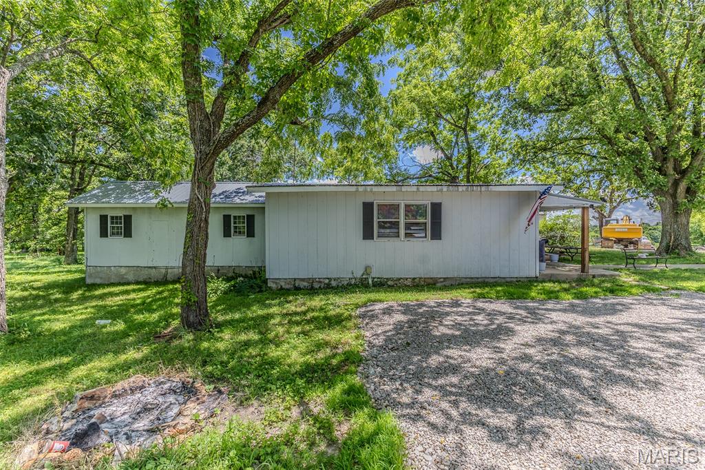 18780 Nellwood Lane Property Photo 1