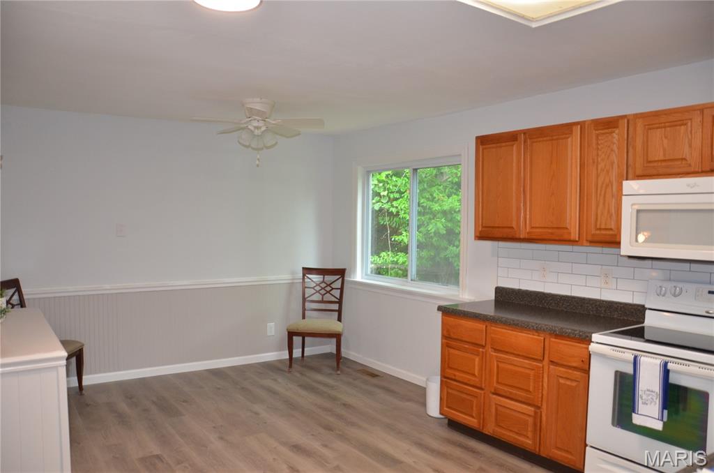 40 Cedar Ridge Drive Property Photo 2