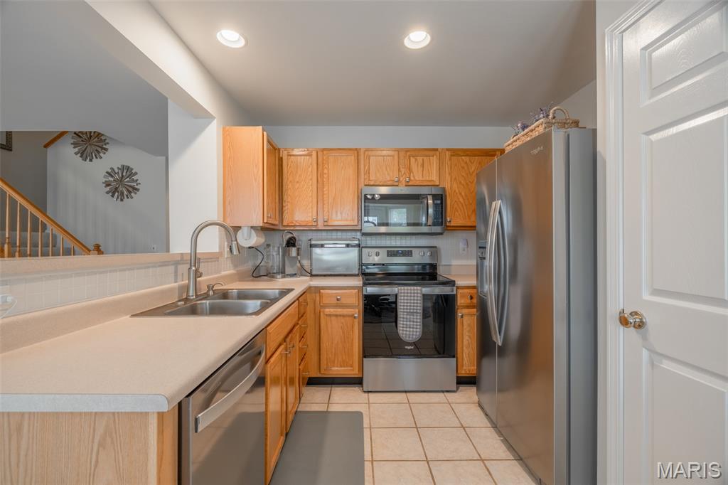 263 Centerfield Drive Property Photo 8