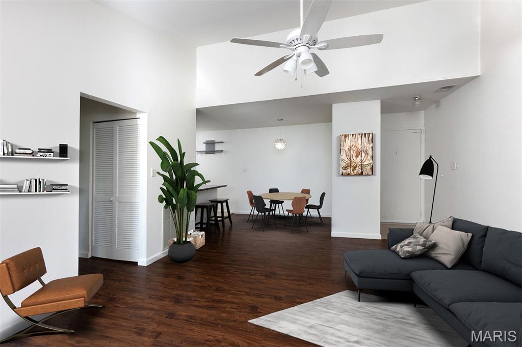 1316 Holgate G6 Property Photo 4