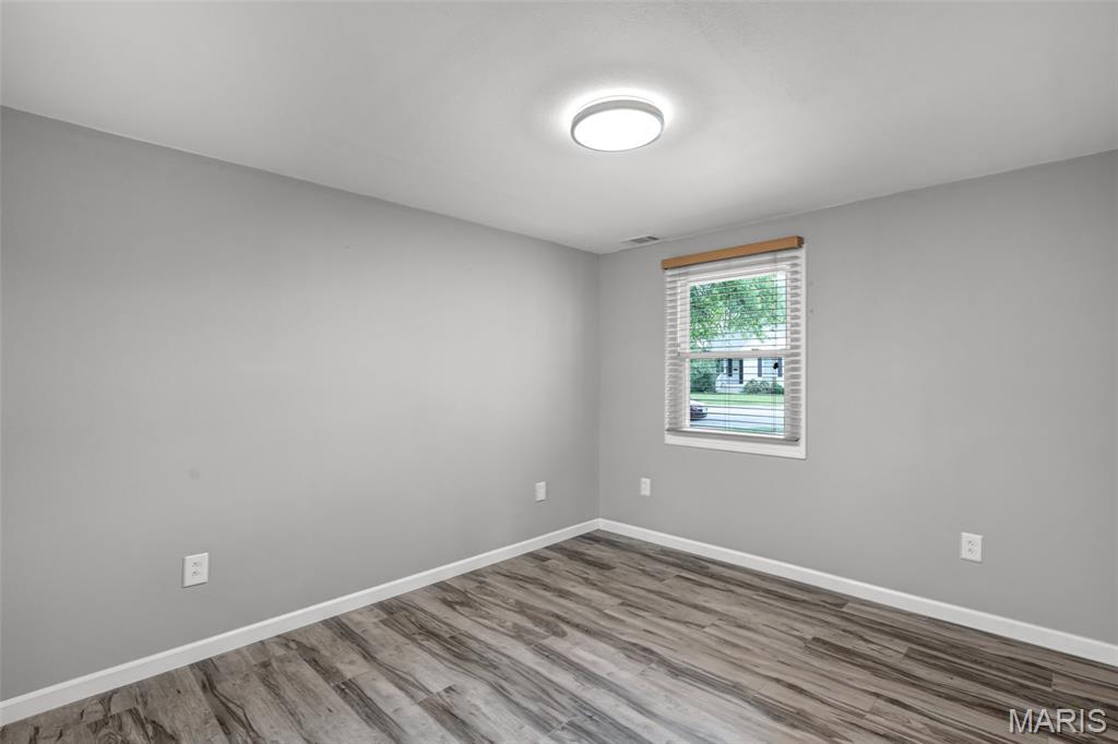 309 Wickliffe Street Property Photo 25