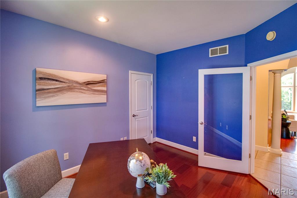 105 Lake Drive Property Photo 38