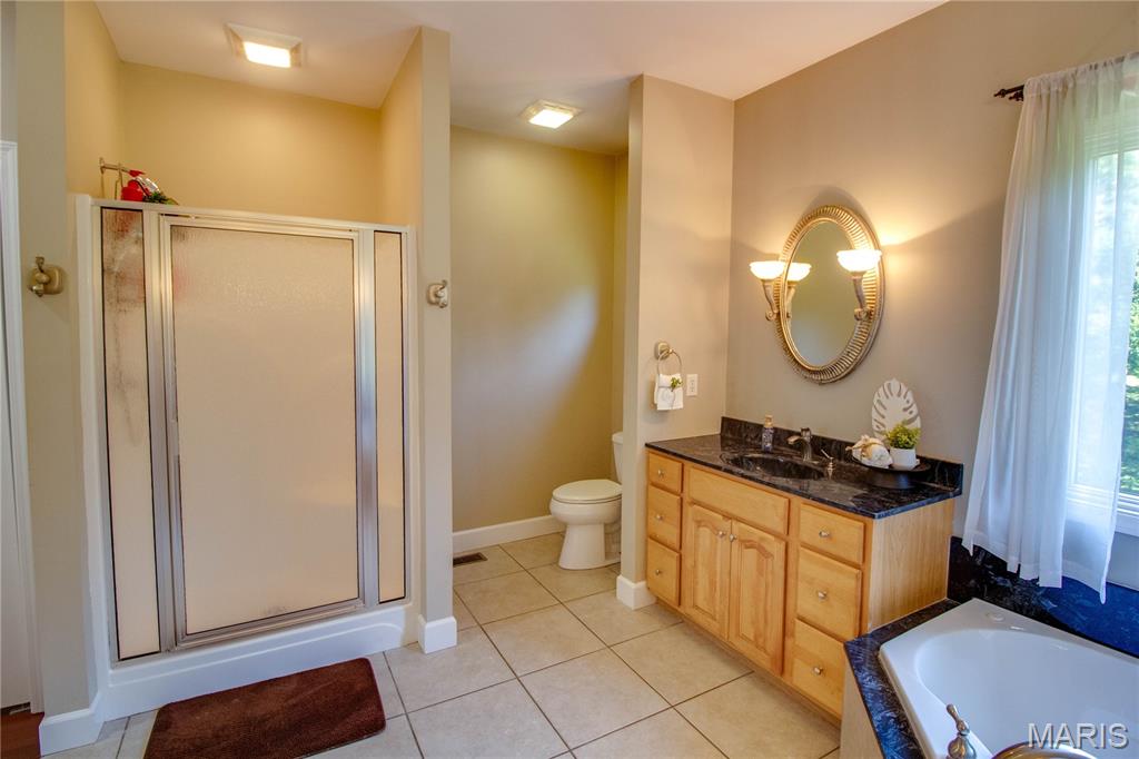 105 Lake Drive Property Photo 44