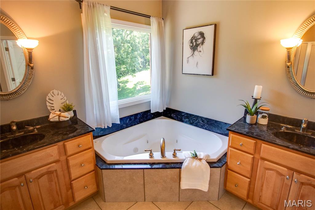 105 Lake Drive Property Photo 46
