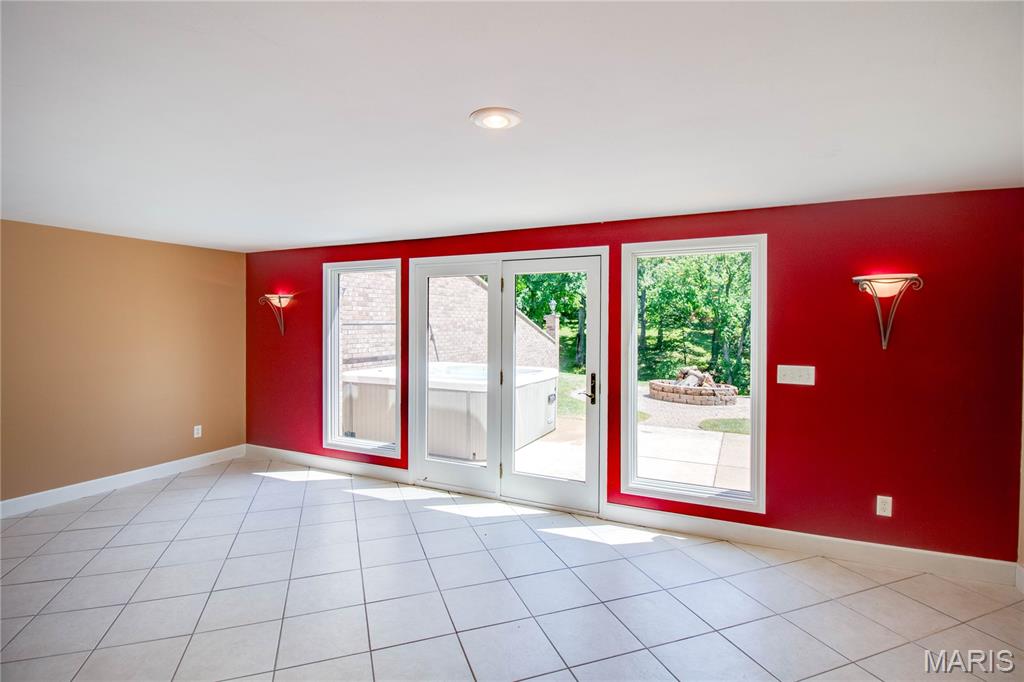 105 Lake Drive Property Photo 54