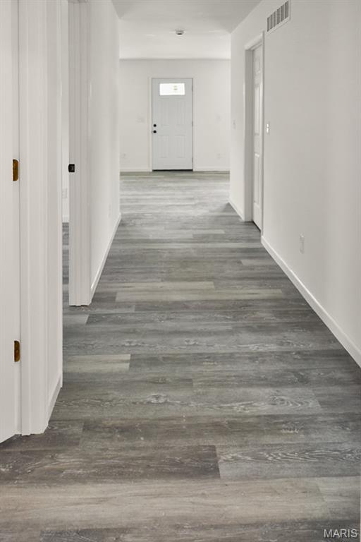 806 E Dover Street Property Photo 7