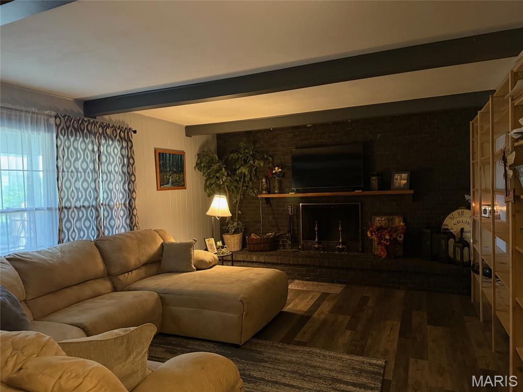 1404 Killarney Drive Property Photo 7