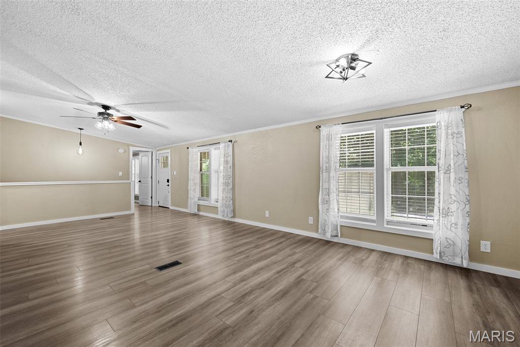 12931 Squirrel Run Property Photo 25